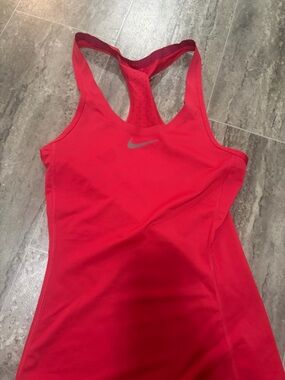 Nike Pro Hot Pink/Coral Athletic Tank Top